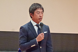 荻原次晴 氏