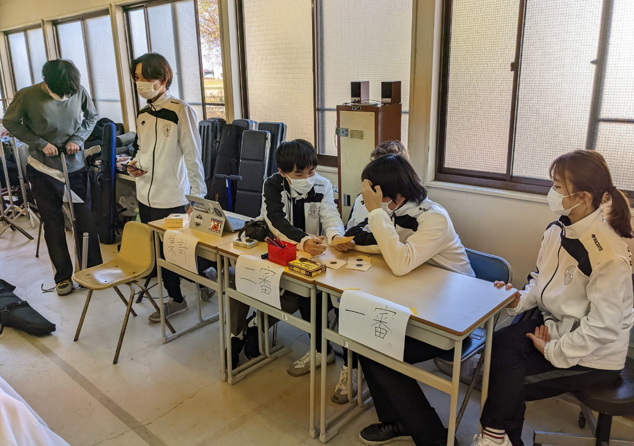 審査の様子